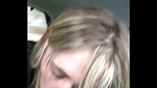 Wife sucking n. dick in car